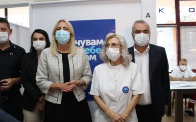 Предсједница Цвијановић изразила задовољство организованошћу зворничког пункта за вакцинацију