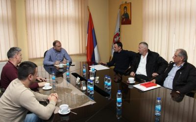 Састанак градоначелника и представника пчелара – договорени кораци за рјешавање проблема