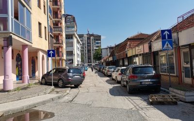 У понедељак почињу радови у улици изнад стадиона и на паркингу између двије зграде