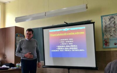 У Тршићу одржано стручно предавање за пољопривреднике