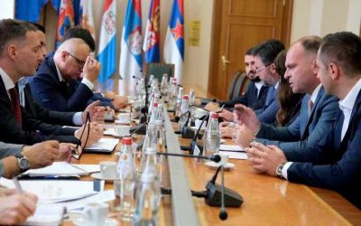 Градоначелник Ивановић у Београду о питањима саобраћаја преко моста у Каракају