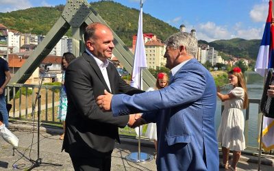 Манифестацијом „Људи и мостови“ прослављено заједништво Зворника и Малог Зворника