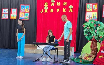 У Челопеку завршена манифестација „Дани јабуке“