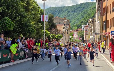 Više od 1000 učesnika na devetoj Uličnoj trci u Zvorniku