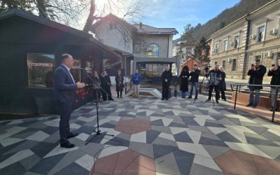 Отворен реконструисани парк у улици Светог Саве