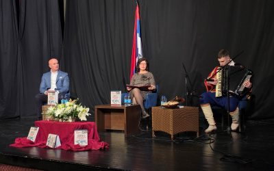 U Zvorniku održana tribina o hibridnom ratu i promocija knjige „Jalta 2 i krah imperije parazita“