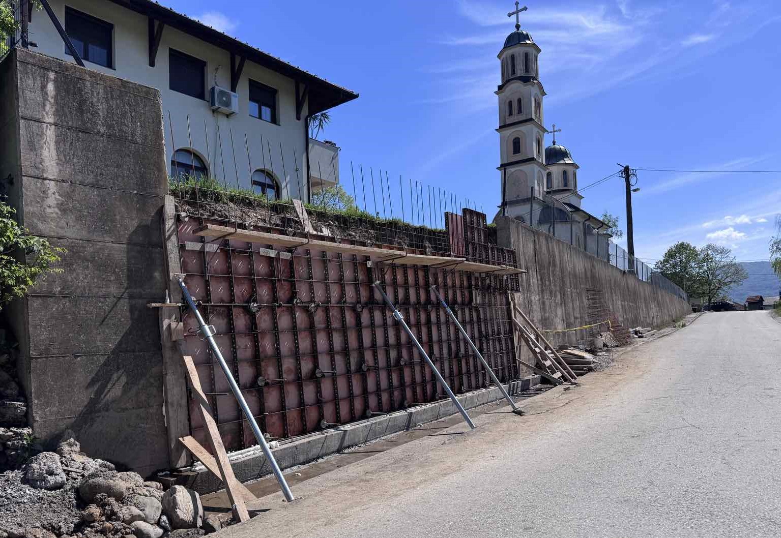 IMG-bf9ba5b52d45681e3ad179992983d442-V