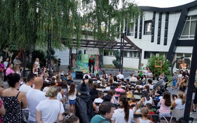 Izložba „Most u bojama Republike Srpske“ i predstava „Patuljkova knjiga bajki“ oduševili posjetioce
