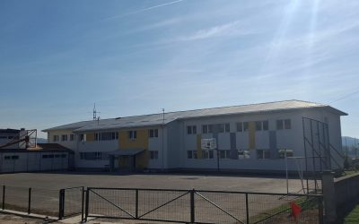 Завршено ограђивање школског дворишта у Роћевићу